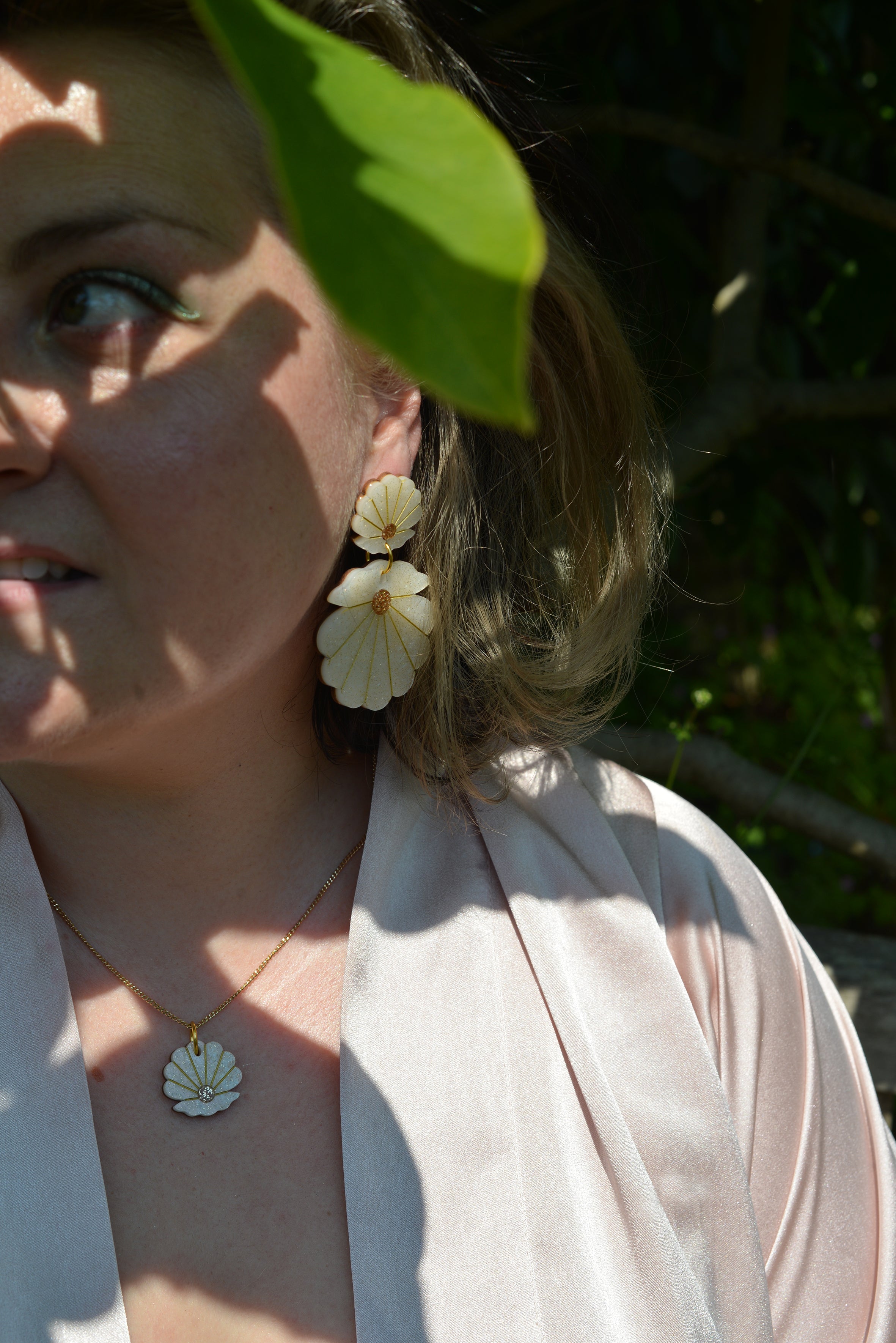 Clam Necklace