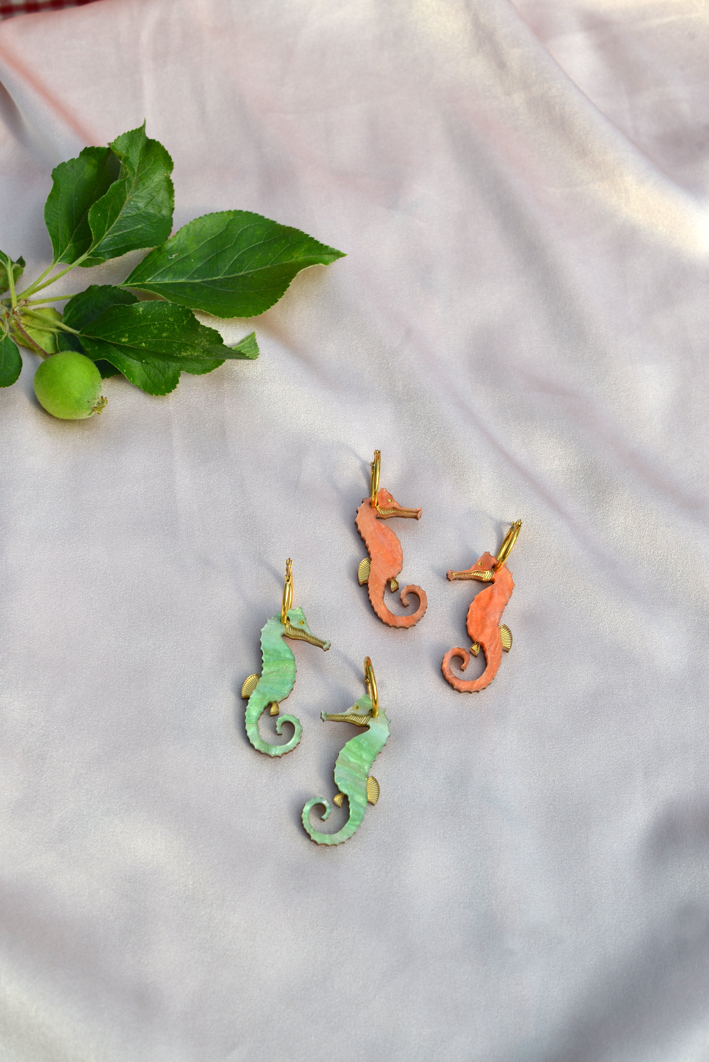 Seahorse Hoop Coral